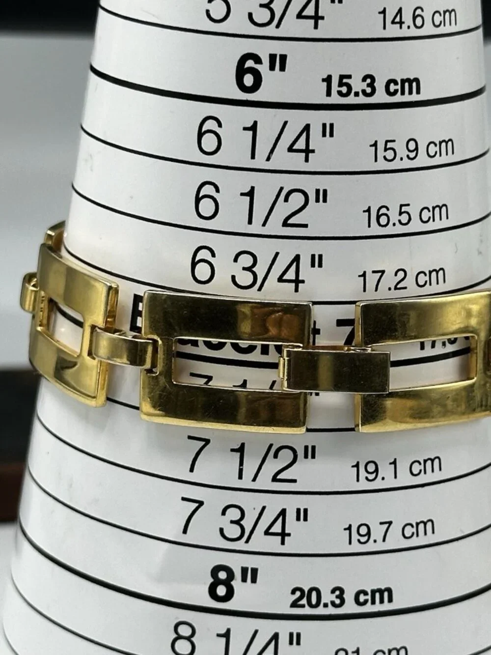 3/$30 Vintage Bracelet Gold Tone Rectangle Links Fold Over Clasp Statement 7.5